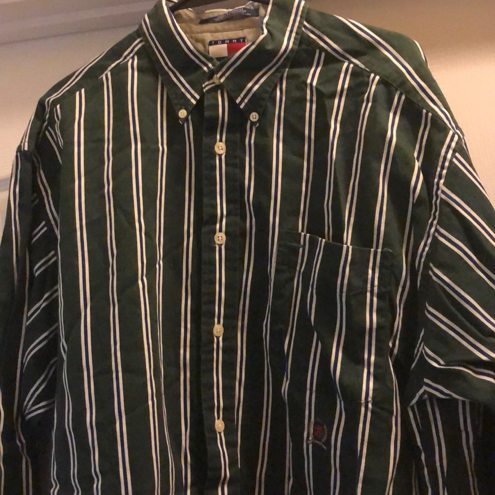ORIGINAL TOMMY HILFIGER BUTTON UP!!! VERY RARE